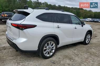 Внедорожник / Кроссовер Toyota Highlander 2024 в 