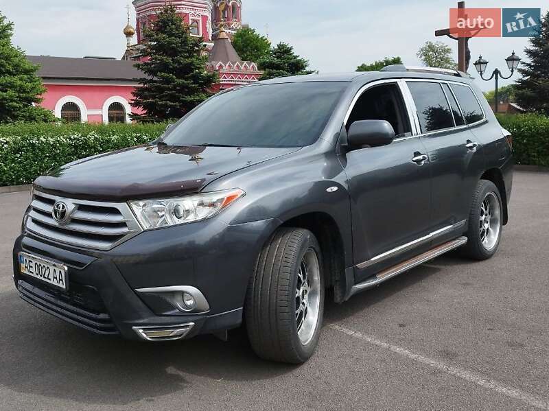 Toyota Highlander 2011