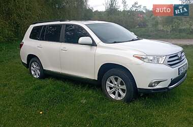 Позашляховик / Кросовер Toyota Highlander 2013 в Рівному