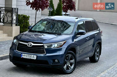Toyota Highlander 2016