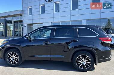 Toyota Highlander 2017
