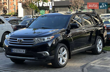 Позашляховик / Кросовер Toyota Highlander 2010 в Ужгороді
