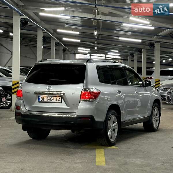 Позашляховик / Кросовер Toyota Highlander 2012 в Одесі
