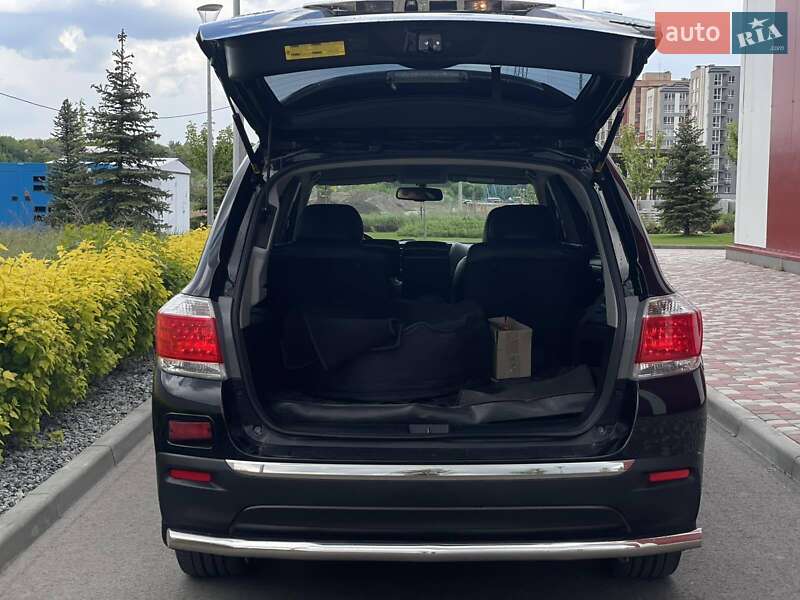 Внедорожник / Кроссовер Toyota Highlander 2012 в Днепре