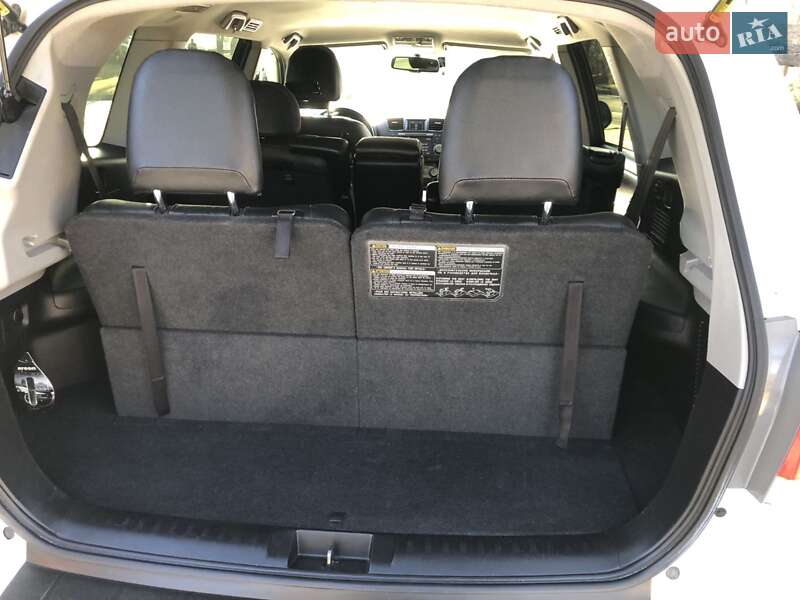 Позашляховик / Кросовер Toyota Highlander 2013 в Києві