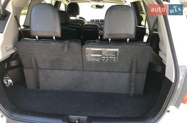 Позашляховик / Кросовер Toyota Highlander 2013 в 