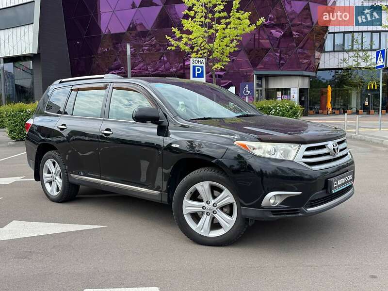 Toyota Highlander 2011
