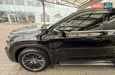 Позашляховик / Кросовер Toyota Highlander 2014 в 