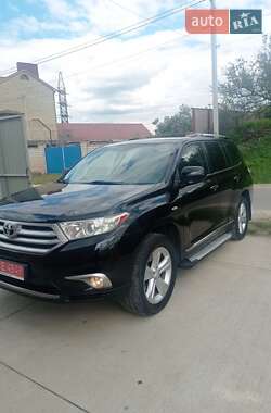 Внедорожник / Кроссовер Toyota Highlander 2011 в Киеве