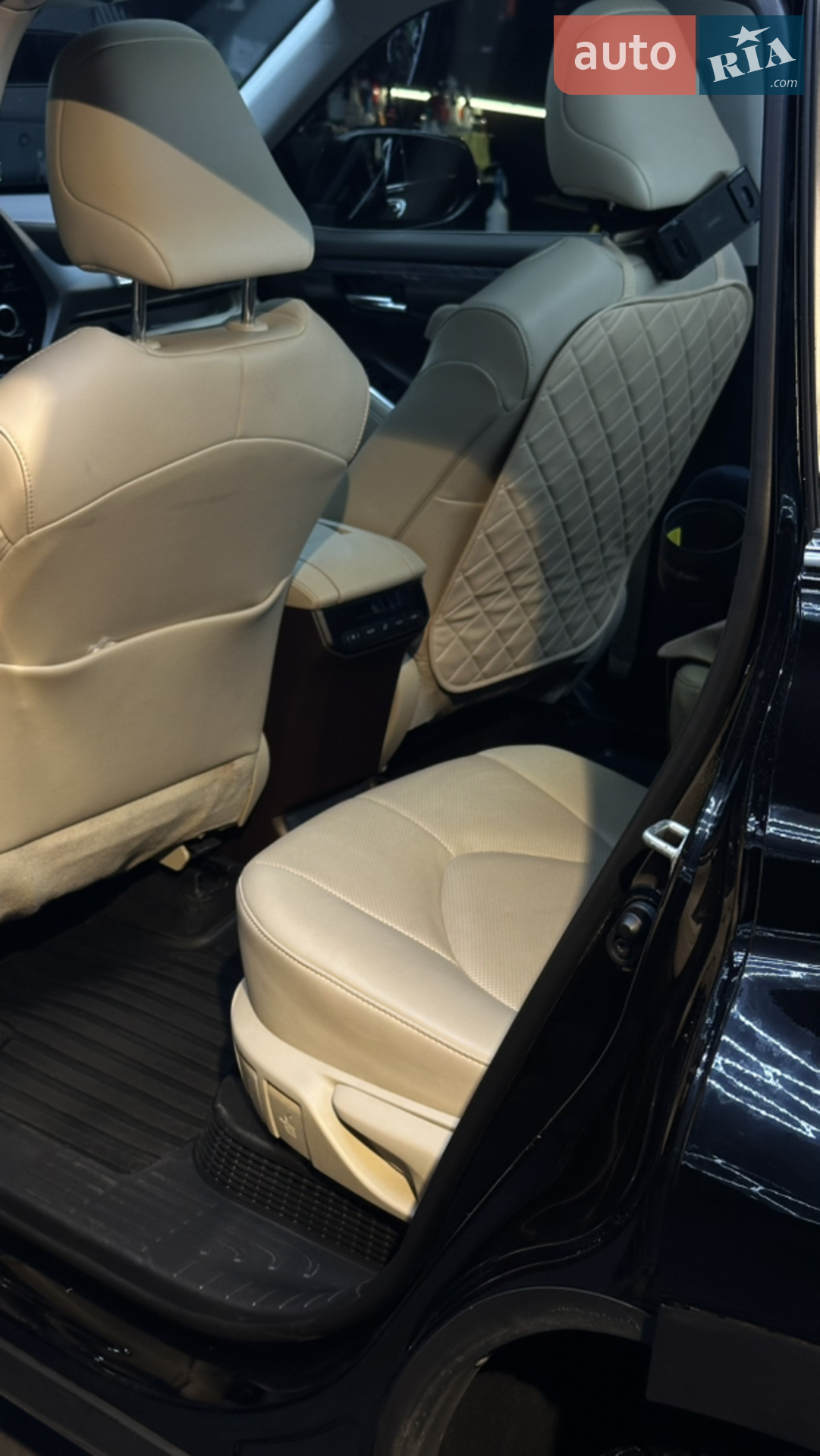 2020 Toyota Highlander - мініатюра 18