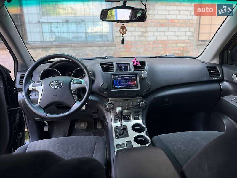 Внедорожник / Кроссовер Toyota Highlander 2011 в Запорожье фото 15 Внедорожник / Кроссовер Toyota Highlander 2011 в Запорожье