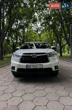 Toyota Highlander 2015