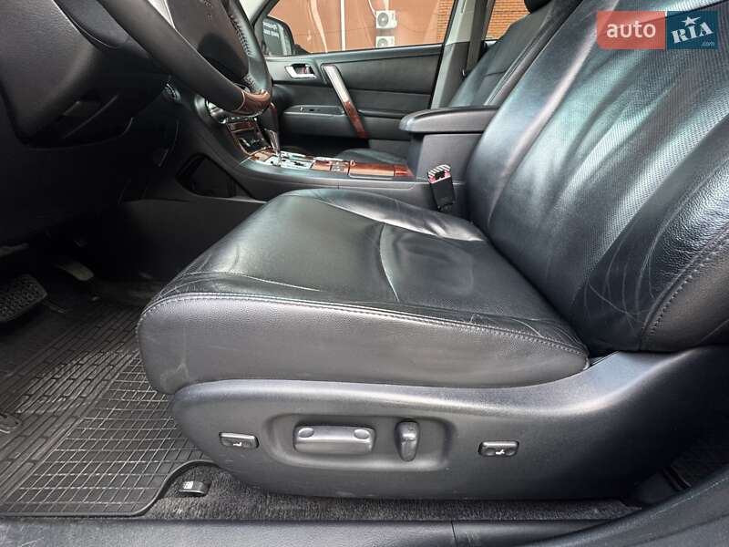 Внедорожник / Кроссовер Toyota Highlander 2011 в Виннице