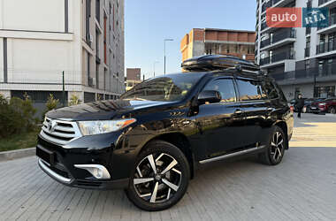 Позашляховик / Кросовер Toyota Highlander 2013 в Ужгороді