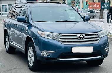 Внедорожник / Кроссовер Toyota Highlander 2013 в Киеве