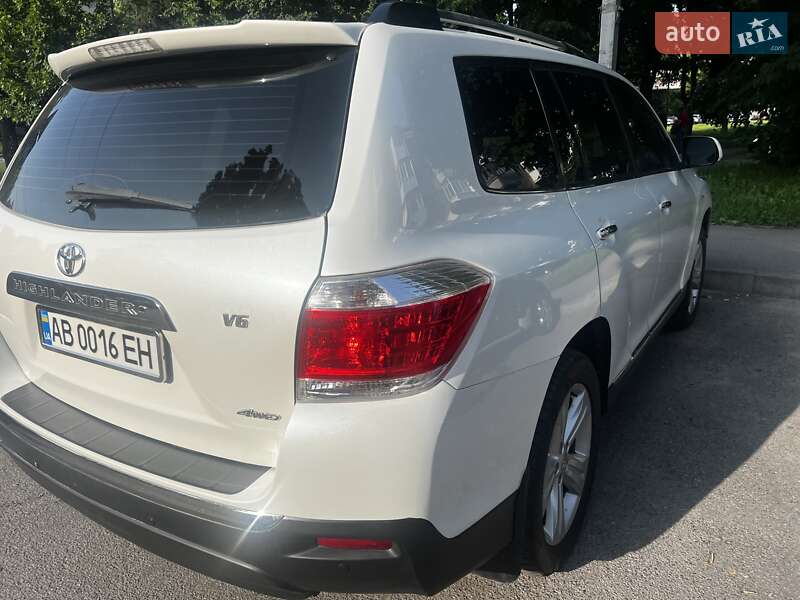 Позашляховик / Кросовер Toyota Highlander 2013 в Вінниці