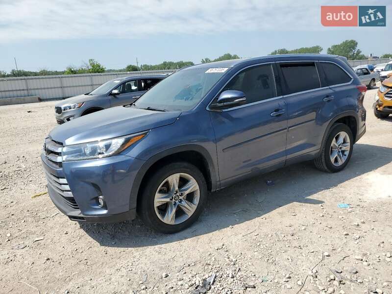 Toyota Highlander 2019