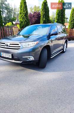 Позашляховик / Кросовер Toyota Highlander 2011 в 