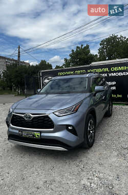 Позашляховик / Кросовер Toyota Highlander 2021 в Білій Церкві