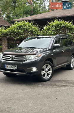 Позашляховик / Кросовер Toyota Highlander 2011 в Києві