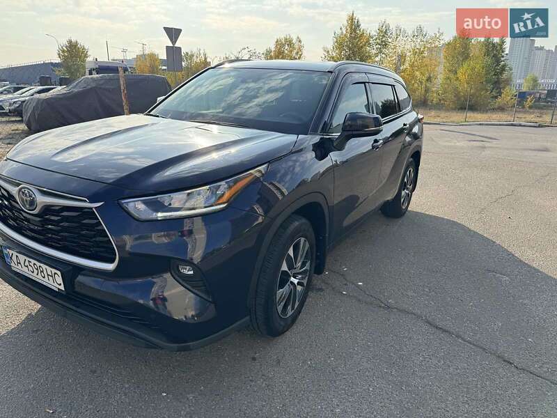 Позашляховик / Кросовер Toyota Highlander 2022 в Києві фото Позашляховик / Кросовер Toyota Highlander 2022 в Києві