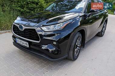 Позашляховик / Кросовер Toyota Highlander 2020 в Тернополі
