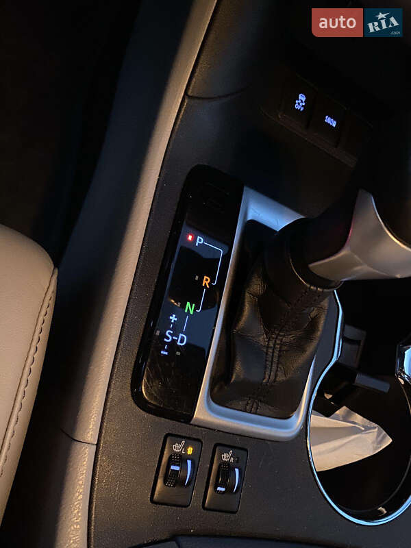 Позашляховик / Кросовер Toyota Highlander 2016 в Хмельницькому