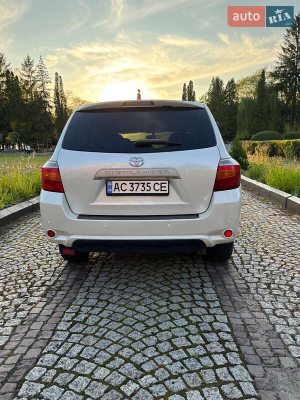 Внедорожник / Кроссовер Toyota Highlander 2007 в Львове