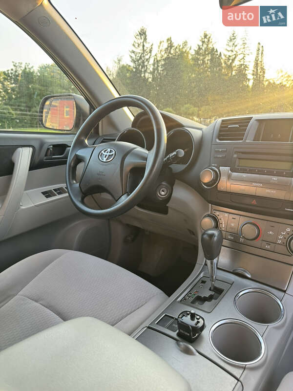 Внедорожник / Кроссовер Toyota Highlander 2007 в Львове