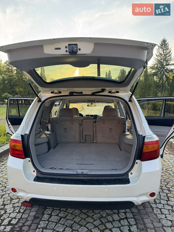 Внедорожник / Кроссовер Toyota Highlander 2007 в Львове