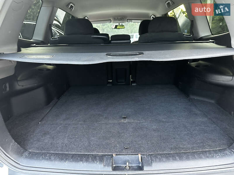 Позашляховик / Кросовер Toyota Highlander 2011 в Полтаві