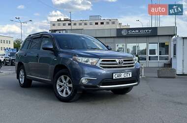 Позашляховик / Кросовер Toyota Highlander 2013 в Києві
