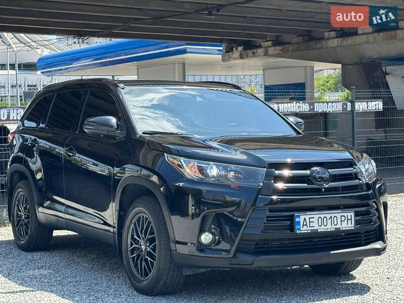 Toyota Highlander 2018