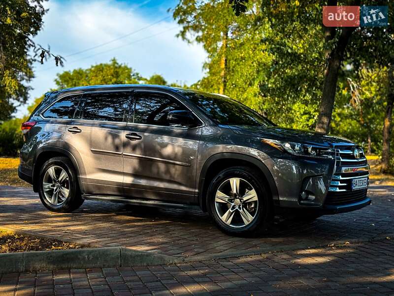 Toyota Highlander 2017