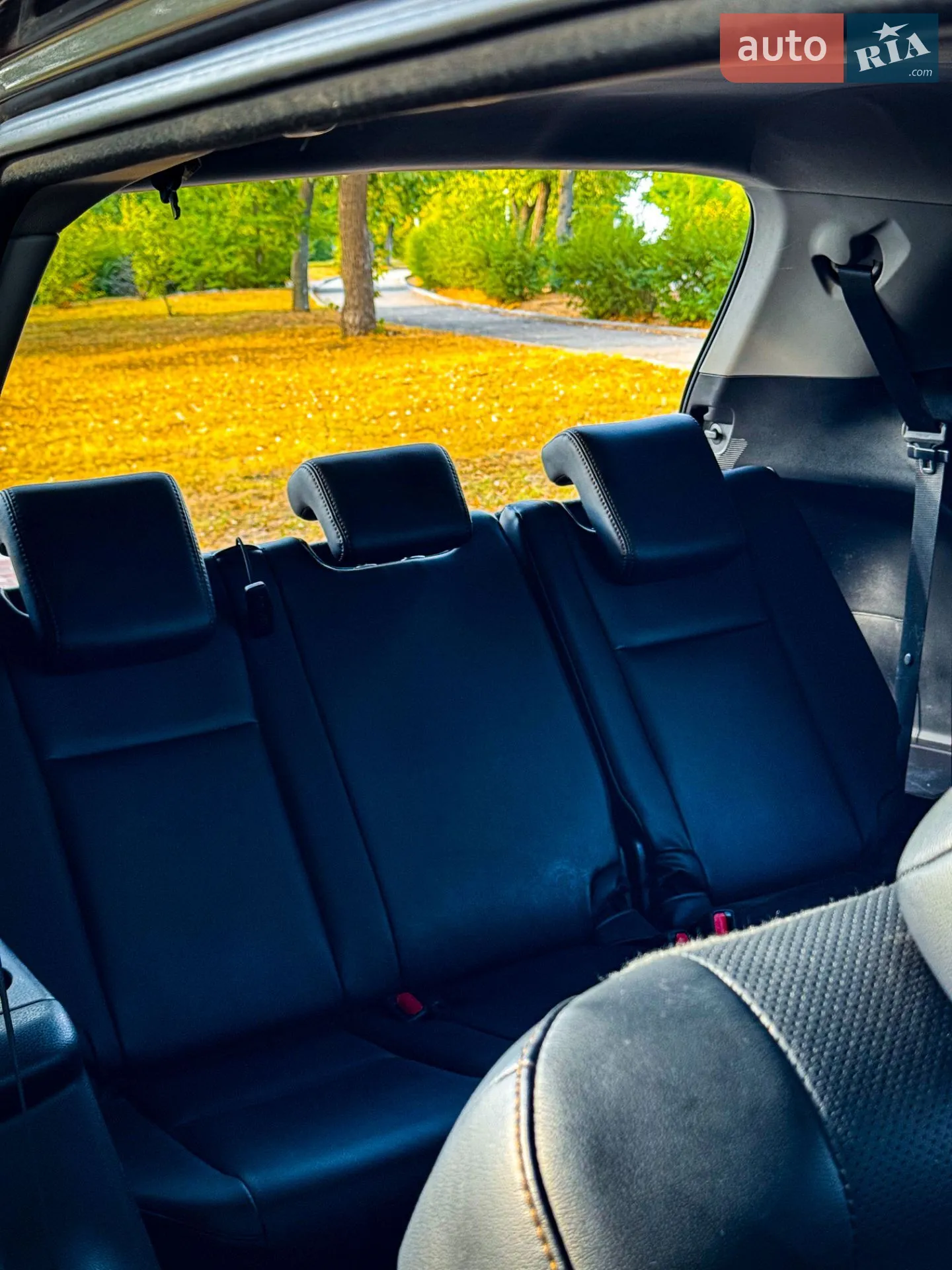 2017 Toyota Highlander - мініатюра 15