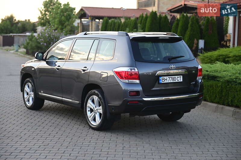 Внедорожник / Кроссовер Toyota Highlander 2010 в Одессе фото 8 Внедорожник / Кроссовер Toyota Highlander 2010 в Одессе