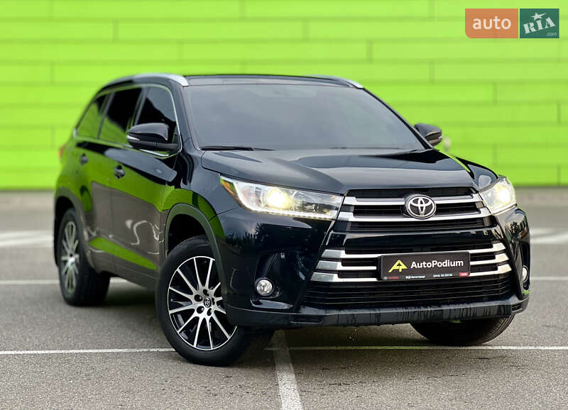 Toyota Highlander 2019