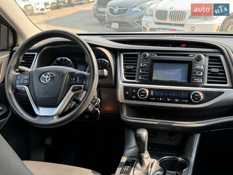 Внедорожник / Кроссовер Toyota Highlander 2014 в Виннице фото 32 Внедорожник / Кроссовер Toyota Highlander 2014 в Виннице