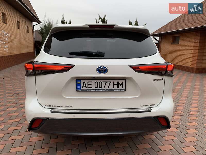 Позашляховик / Кросовер Toyota Highlander 2020 в Кривому Розі