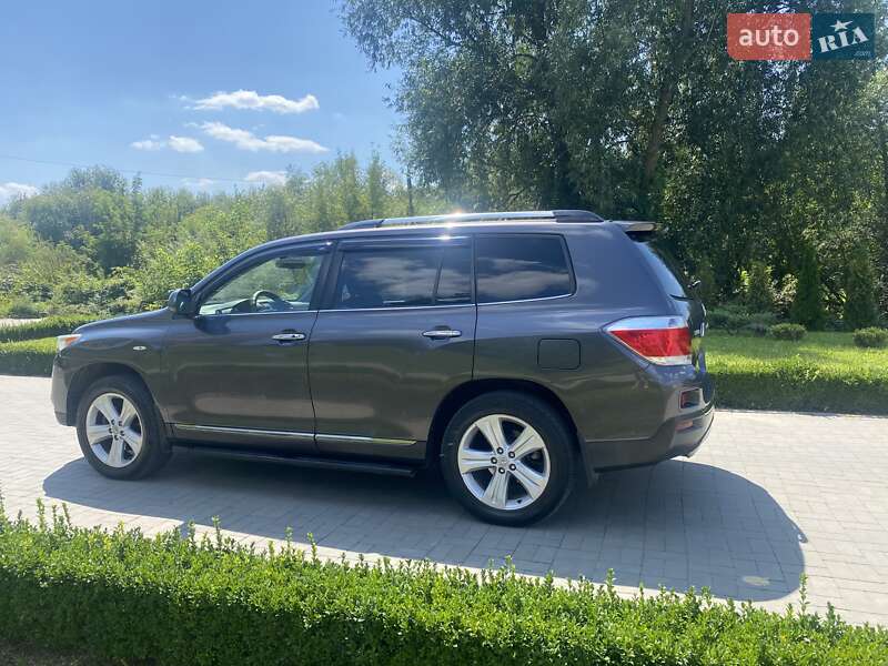 Позашляховик / Кросовер Toyota Highlander 2012 в Умані фото 9 Позашляховик / Кросовер Toyota Highlander 2012 в Умані