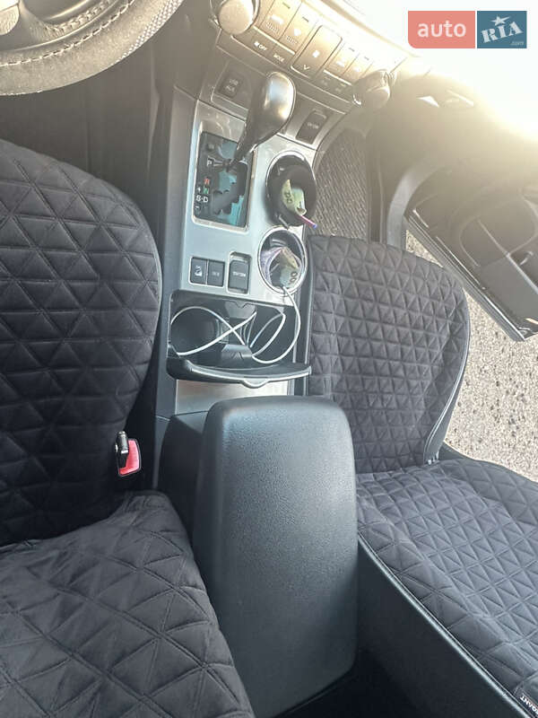 Внедорожник / Кроссовер Toyota Highlander 2010 в Киеве