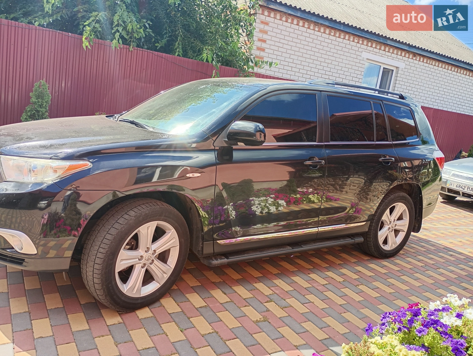 2010 Toyota Highlander - мініатюра 2