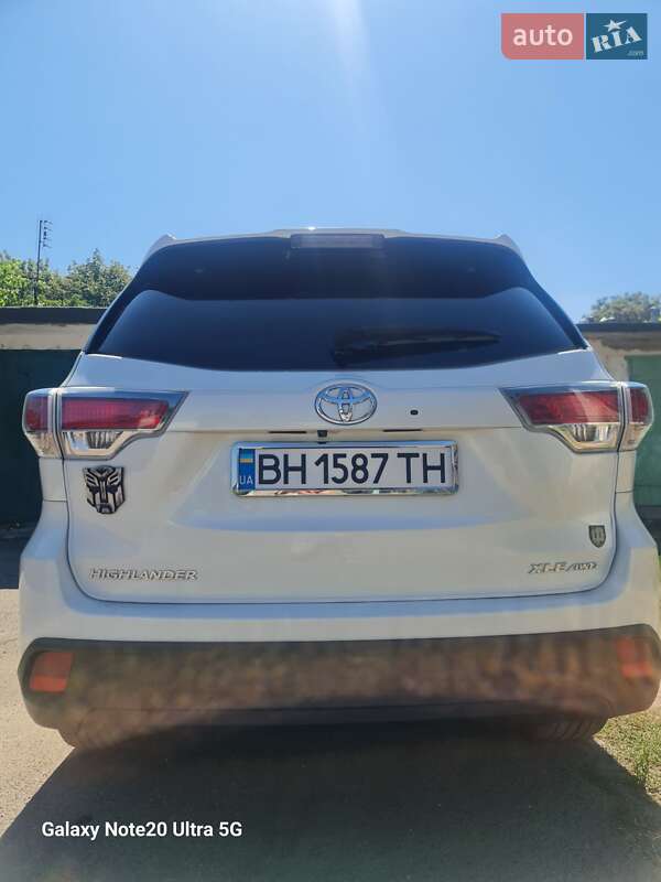 Внедорожник / Кроссовер Toyota Highlander 2015 в Измаиле фото 39 Внедорожник / Кроссовер Toyota Highlander 2015 в Измаиле