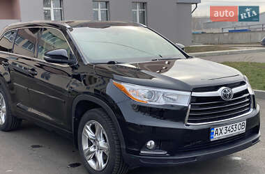 Позашляховик / Кросовер Toyota Highlander 2015 в Харкові