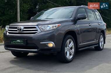 Внедорожник / Кроссовер Toyota Highlander 2012 в Киеве