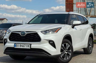 Внедорожник / Кроссовер Toyota Highlander 2023 в Киеве
