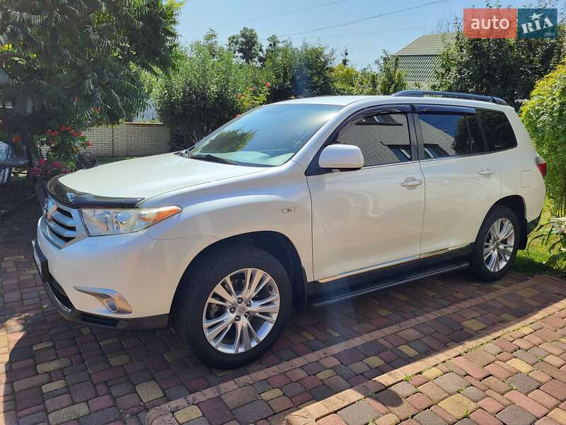 Toyota Highlander 2011 Toyota Highlander 2011
