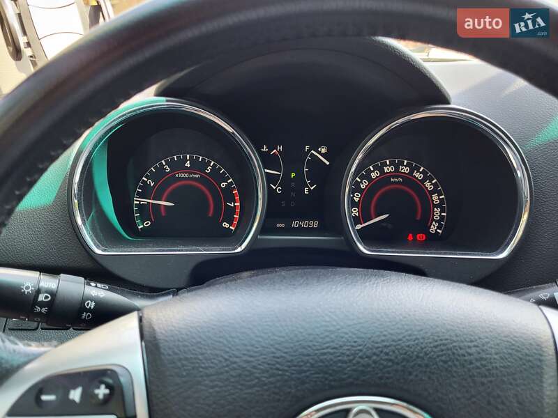 Внедорожник / Кроссовер Toyota Highlander 2011 в Обухове