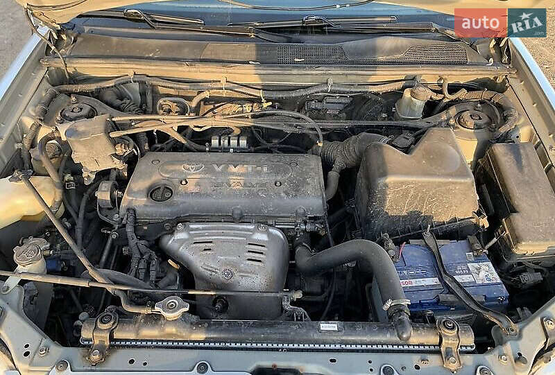 Внедорожник / Кроссовер Toyota Highlander 2002 в Виннице