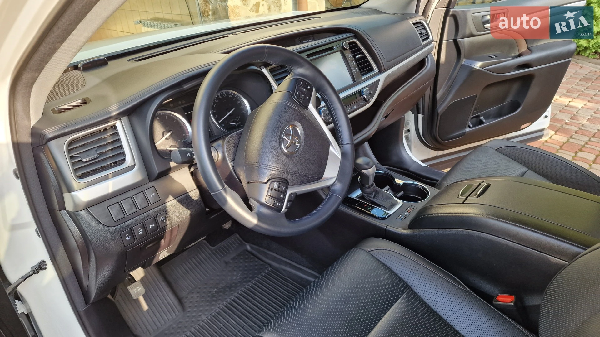 2018 Toyota Highlander - мініатюра 8